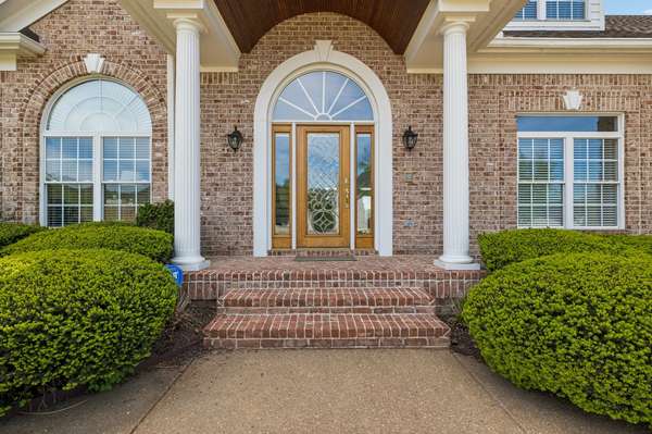 236 Gardenridge Dr, Franklin, TN 37069