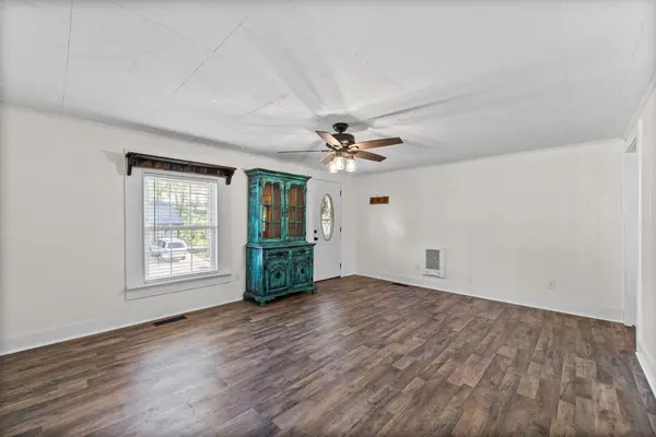 59 Perry St, Cadiz, KY 42211