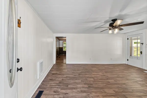 59 Perry St, Cadiz, KY 42211