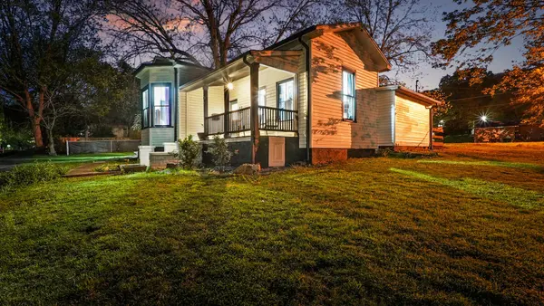 306 Pine Avenue, South Pittsburg, TN 37380