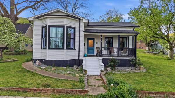 306 Pine Avenue, South Pittsburg, TN 37380