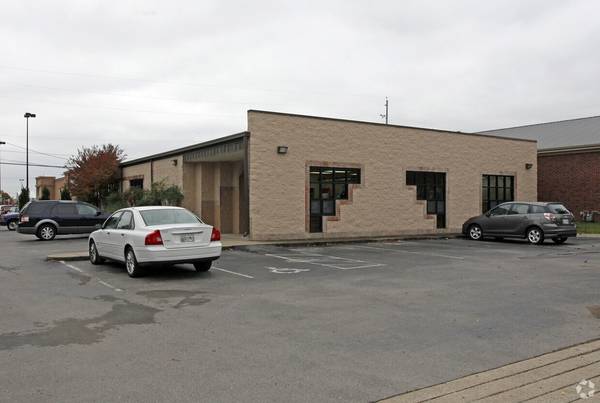 241 Jackson Meadows Dr, Hermitage, TN 37076
