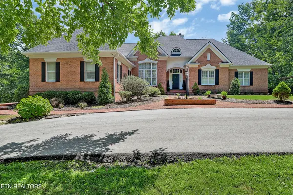 111 Charity Lane, Jamestown, TN 38556