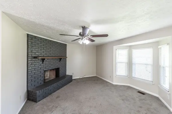 154 Lakeside Park Dr, Hendersonville, TN 37075
