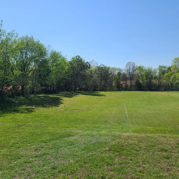 4936 Rock House Road, Portland, TN 37148