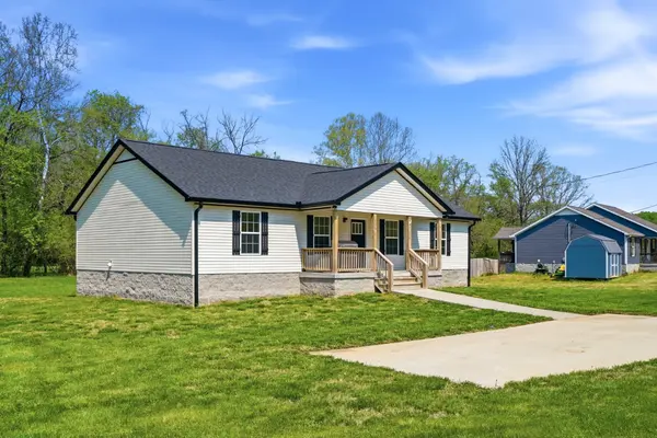 274 Plunkett Creek Rd, Gordonsville, TN 38563