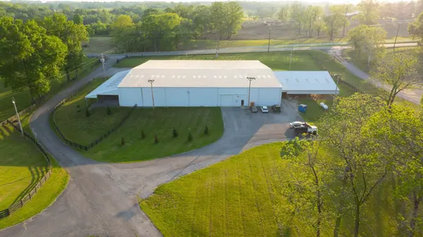 5830 Hwy 231 S, Castalian Springs, TN 37031