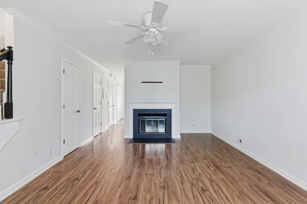 123 McMurray Cir, Nashville, TN 37211