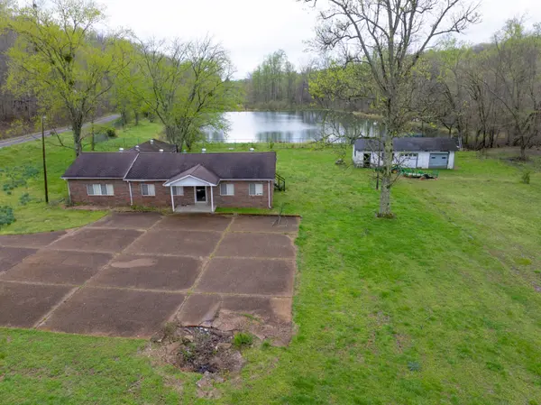 191 Forks River Rd, Waverly, TN 37185