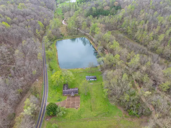 191 Forks River Rd, Waverly, TN 37185