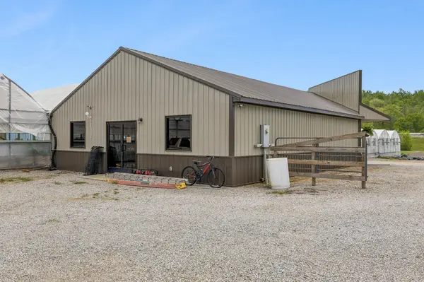 2461 Bodenham Rd, Pulaski, TN 38478