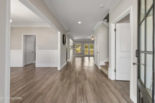 2013 Farm Blvd, Sevierville, TN 37876