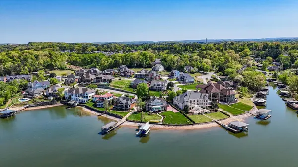 4448 Sailmaker Circle, Chattanooga, TN 37416,Video Tour