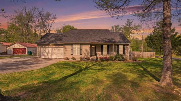 367 Carol Cir, Winchester, TN 37398