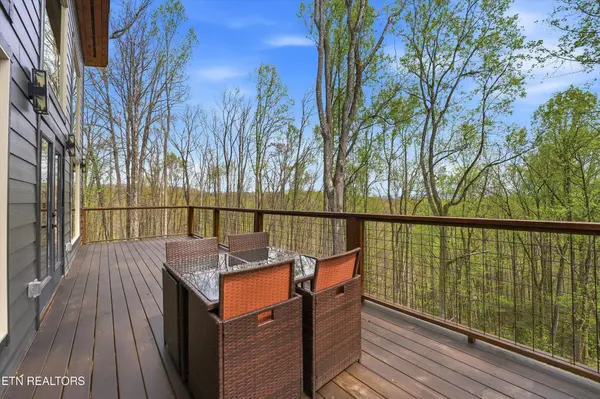 640 Carter Plaza, Gatlinburg, TN 37738