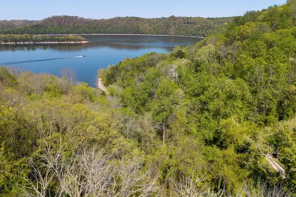 588 Austin Btm, Baxter, TN 38544