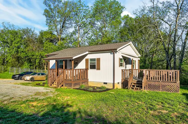 3820 Jefferson Rd, Smithville, TN 37166