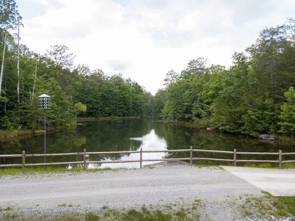 0 Boulder Lake Dr, Coalmont, TN 37313