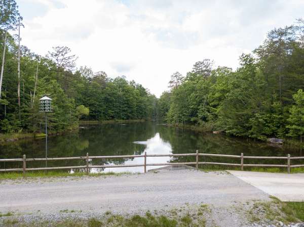 0 Boulder Lake Dr, Coalmont, TN 37313