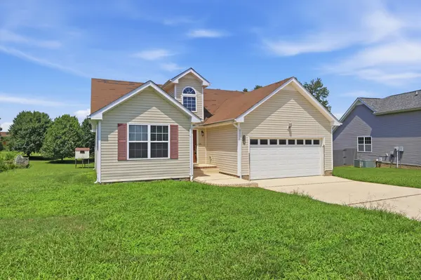 1295 Keech Dr, Clarksville, TN 37042