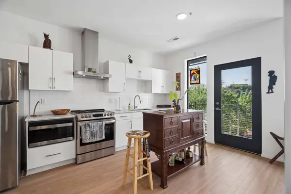 806 Olympic St #405, Nashville, TN 37203