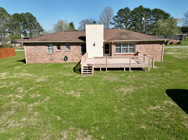 1205 Beverly Dr, Pulaski, TN 38478