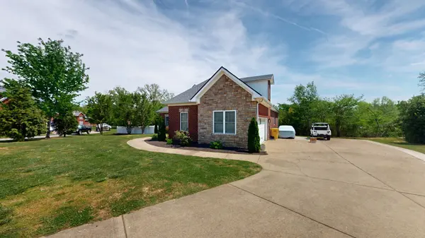 7307 Hudgins Ct, Fairview, TN 37062