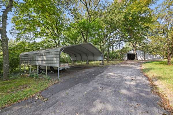 2516 Old Smith Springs Rd, Nashville, TN 37217