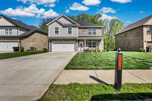 1783 Oak Forest Dr, Clarksville, TN 37043