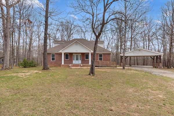 732 Tiger Bennett Rd, Hampshire, TN 38461