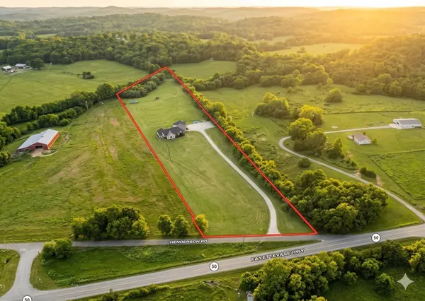 28 Henderson Rd, Lynchburg, TN 37352