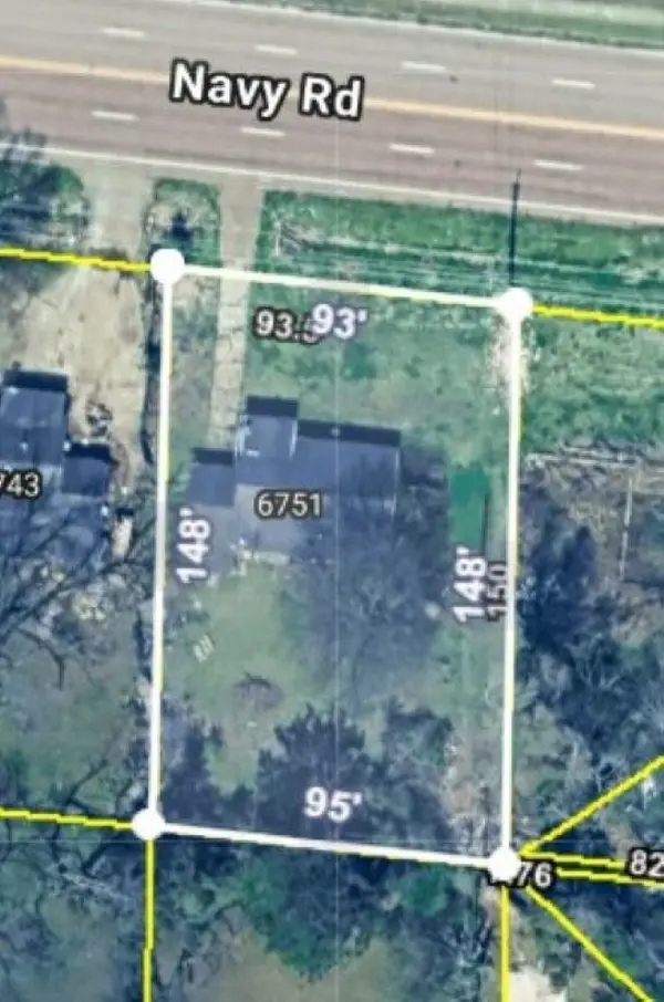 6751 NAVY RD, Millington, TN 38053