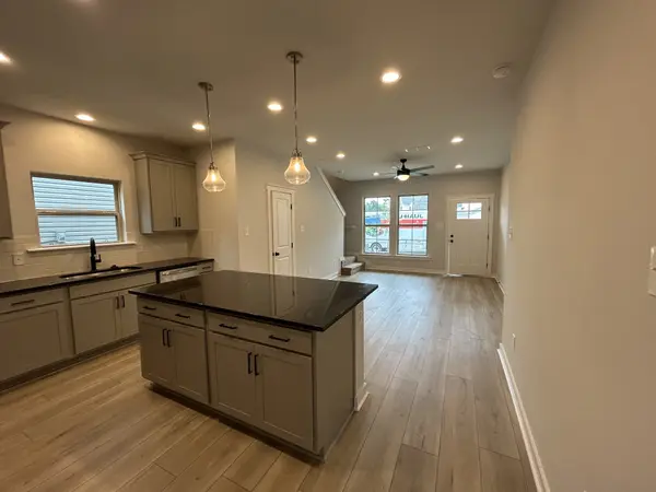 200 Augusta Way, Burns, TN 37029