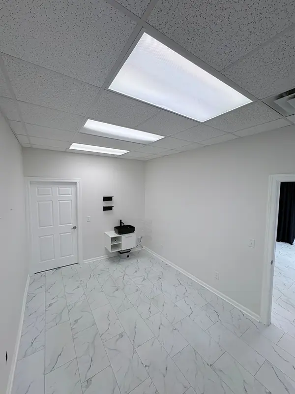 141 Veterans Pkwy, Murfreesboro, TN 37128