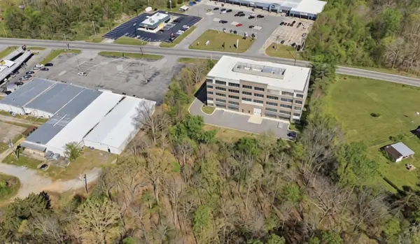 661 Highway 100, Centerville, TN 37033