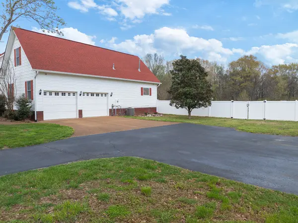 6544 Highway 436, Mc Kenzie, TN 38201