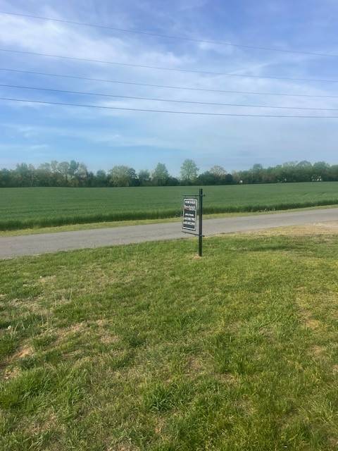 7748 Webster Rd, White House, TN 37188