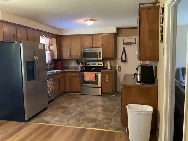 236 Charlemagne Blvd, Clarksville, TN 37042