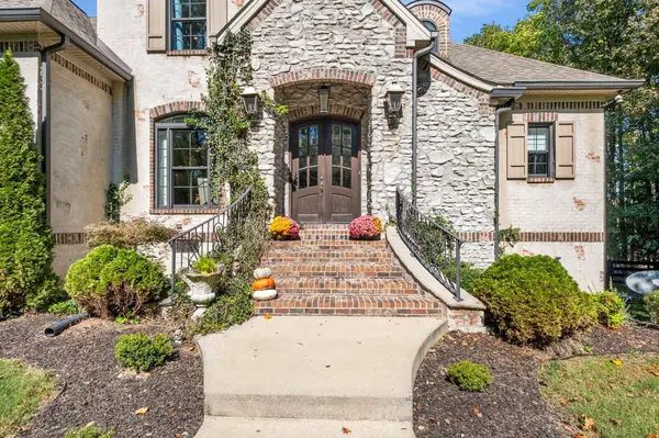7101 Hardwood Ln, College Grove, TN 37046