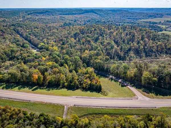 0 Streaming Water Loop, Clifton, TN 38425
