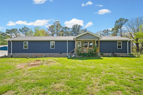 1549 Trace Creek Rd, Mc Ewen, TN 37101