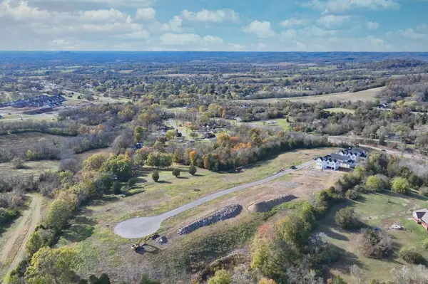 1017 Tiane Trl, Gallatin, TN 37066