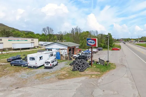 16473 Rankin Ave, Dunlap, TN 37327
