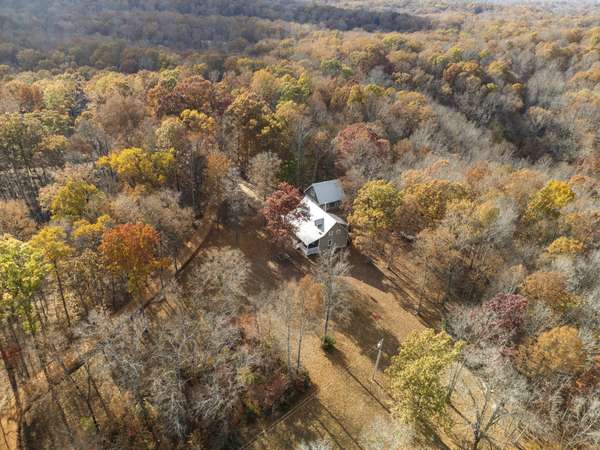 1148 Stoltz Rd, Centerville, TN 37033