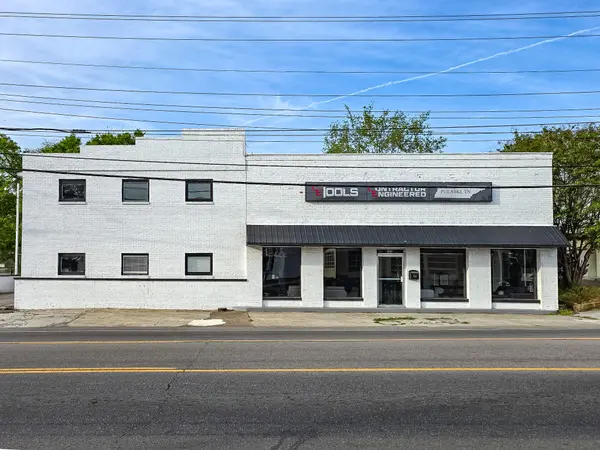 308 W College St, Pulaski, TN 38478