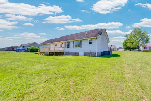 199 Tomahawk Ln, Doyle, TN 38559