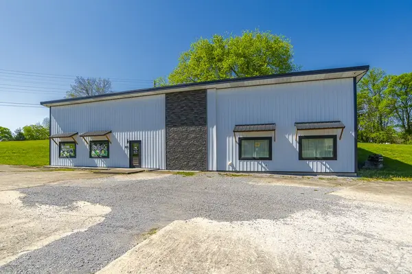 806 Washington St #W, Fayetteville, TN 37334