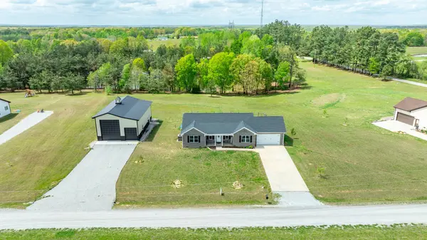 106 Blaine Ln, Summertown, TN 38483