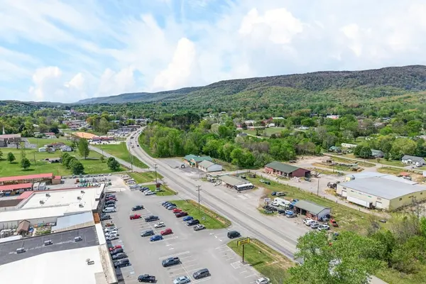 16473 Rankin Ave, Dunlap, TN 37327