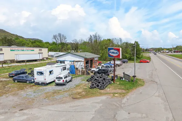 16473 Rankin Ave, Dunlap, TN 37327
